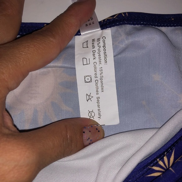 🎉HP 🎉 Universe Bikini Bottom Size 14 - Picture 3 of 8